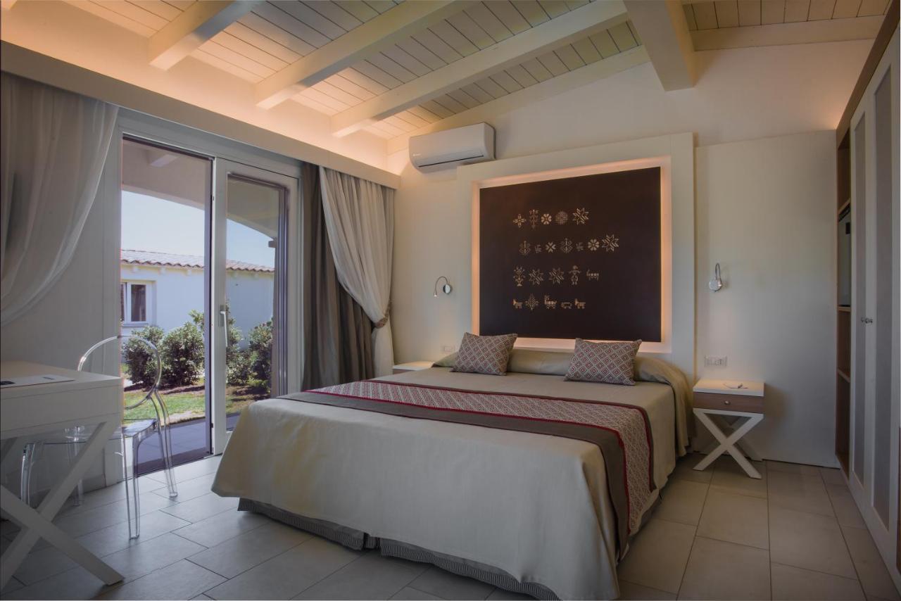 Limone Beach Resort Castiadas Ngoại thất bức ảnh